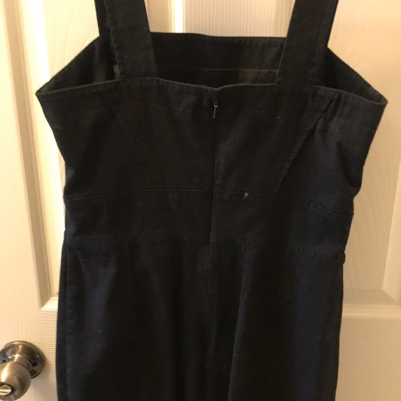 Little black mini - Picture 3 of 4